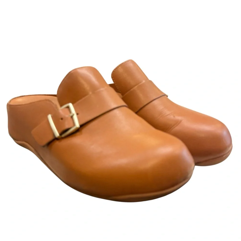 Fitflop Tan Leather Mules with Gold Buckle - Picture 2 of 9